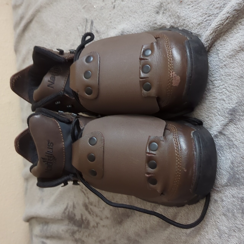 Nautilus N1512 Women's Steel Toe Met Guard Brown Work Hiking Boots Size 9
